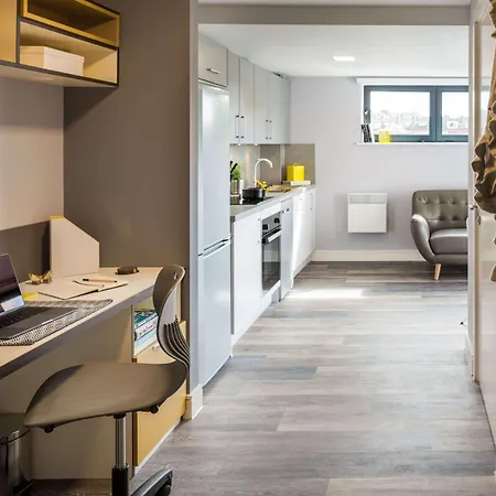 Comfortable Studio For 2 In Leeds, Free Breakfast Appartement *